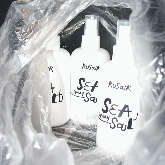 Sea Salt Spray Спрей «морская соль» для пляжных укладок 250 ml Sea Salt Spray Спрей «морская соль» для пляжных укладок 250 ml