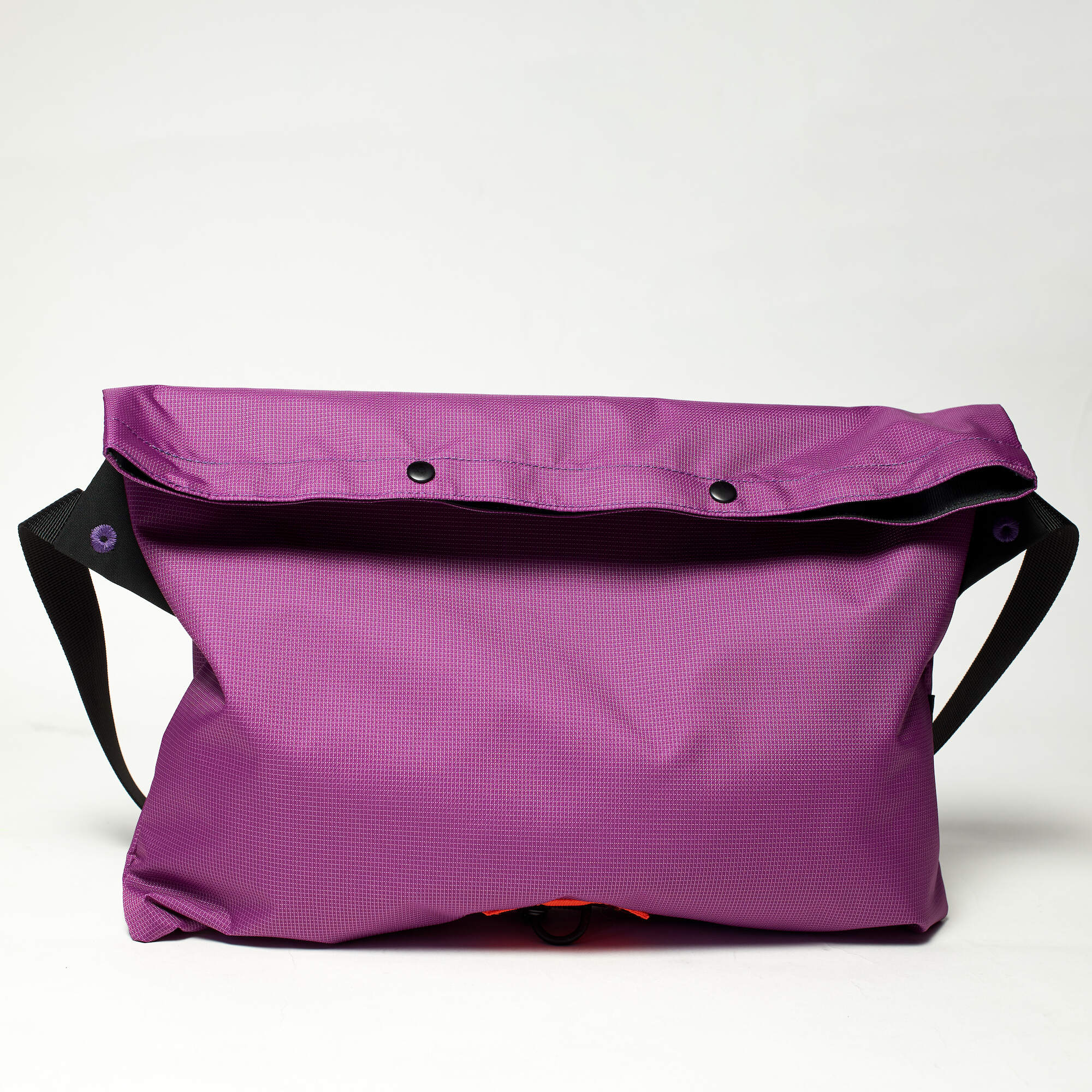 Сумка GO Musette Bag L пурпурный Сумка GO Musette Bag L пурпурный