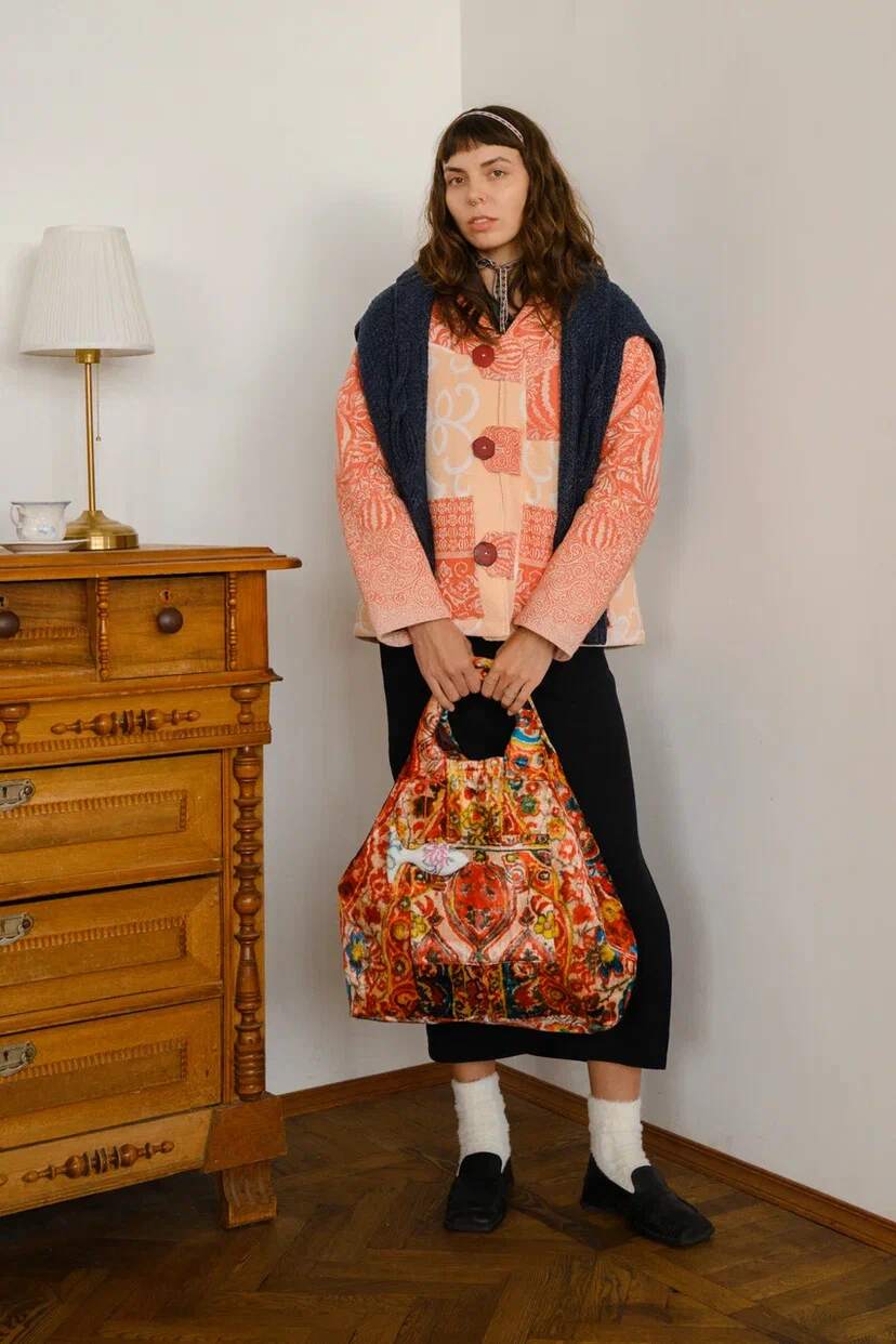 SOEURS Яркая Плюшевая Сумка/Colorful Velvet Bag SOEURS Яркая Плюшевая Сумка/Colorful Velvet Bag